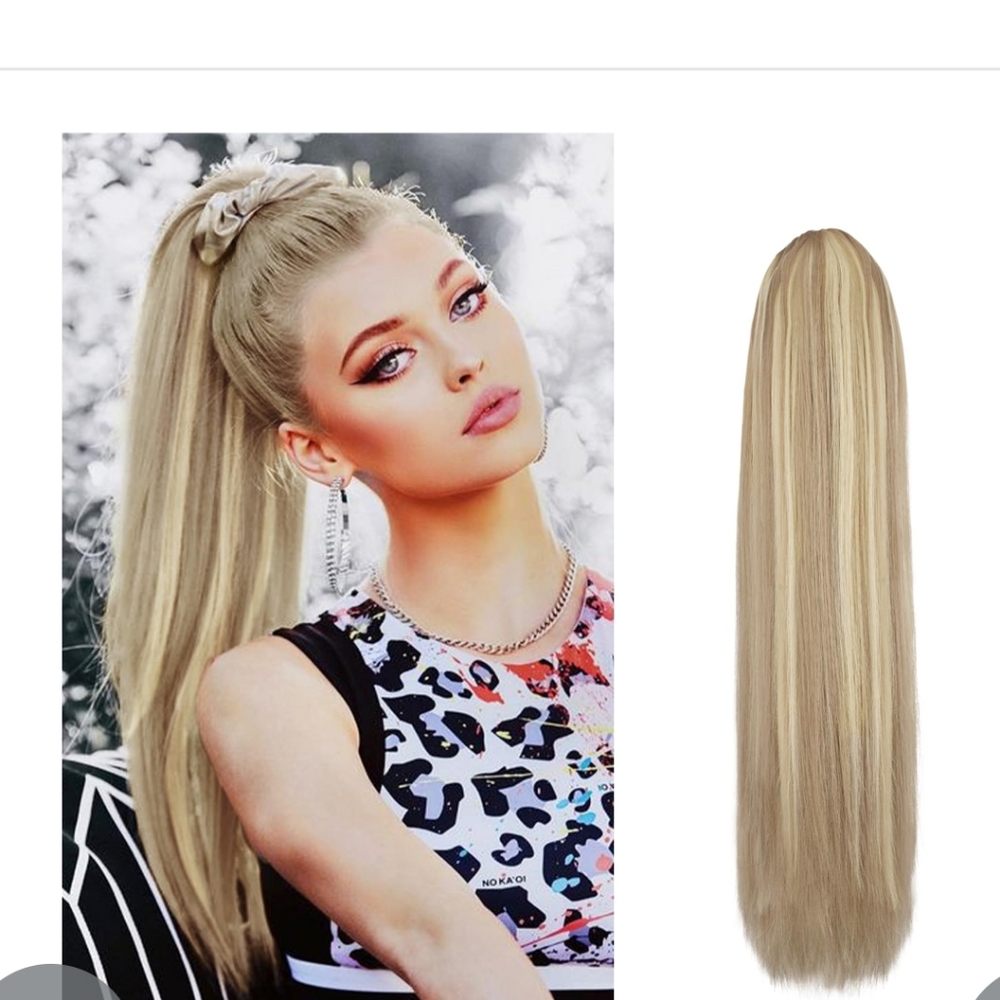 Blonde Hair Extension With Comb To Hold It In Place In Front Of Your Ponytail